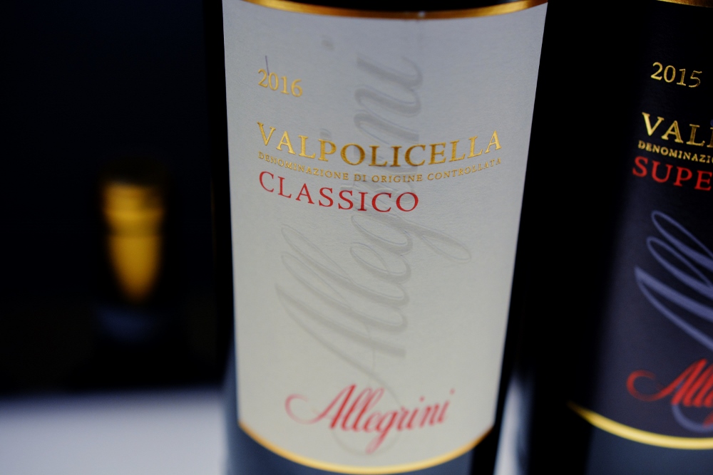 Italienskt rött vin