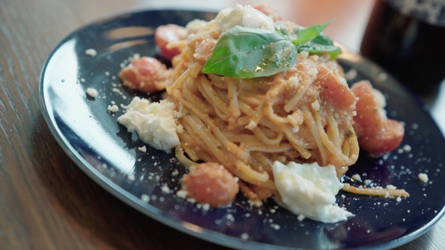 Pasta alla Sorrentina (al pomodoro fresco) - DinVinguide