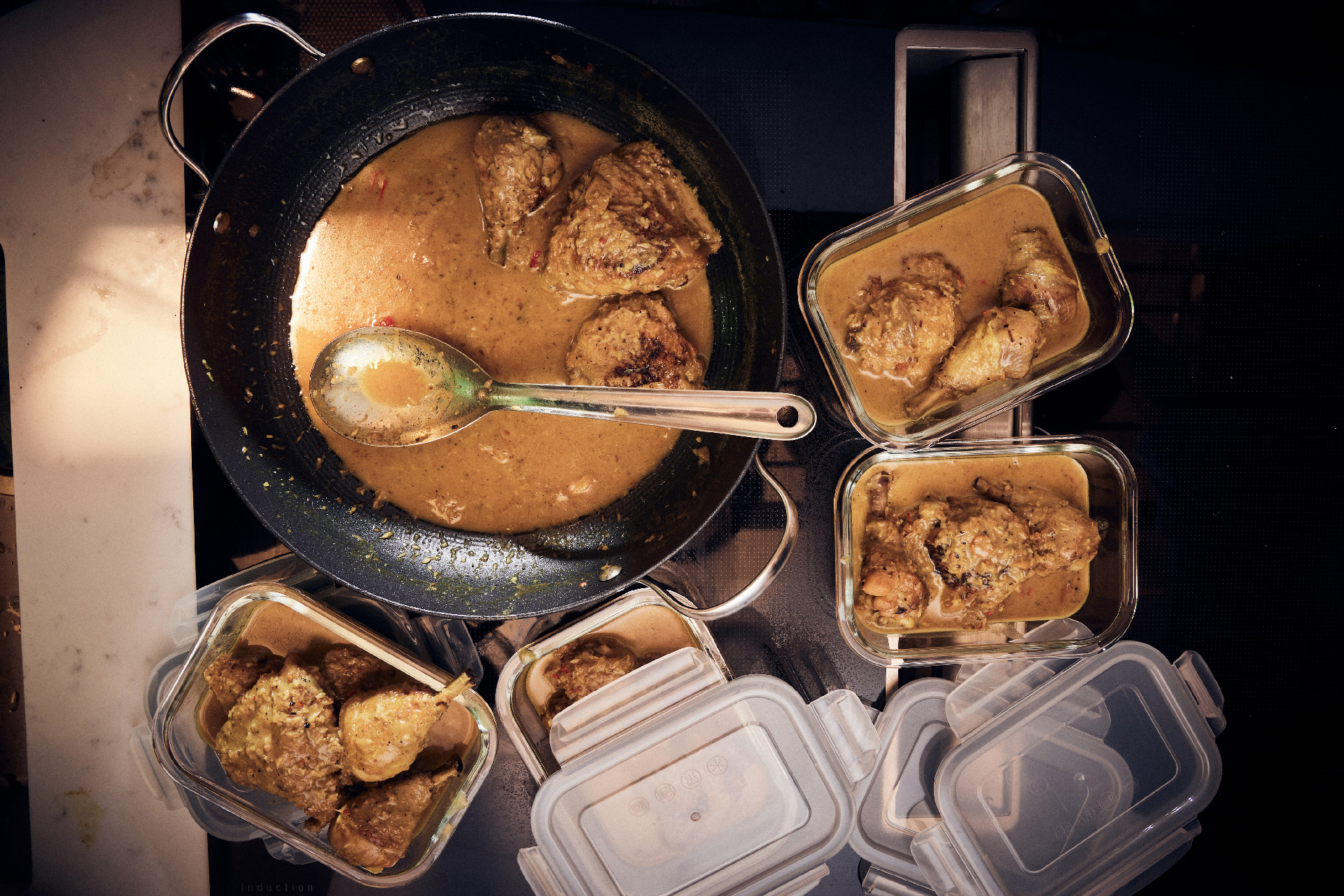 bild på Rendang på kycklinglår (indonesisk curry)